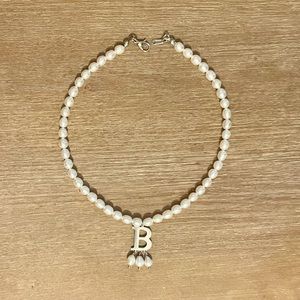 Anne Boleyn inspired B necklace